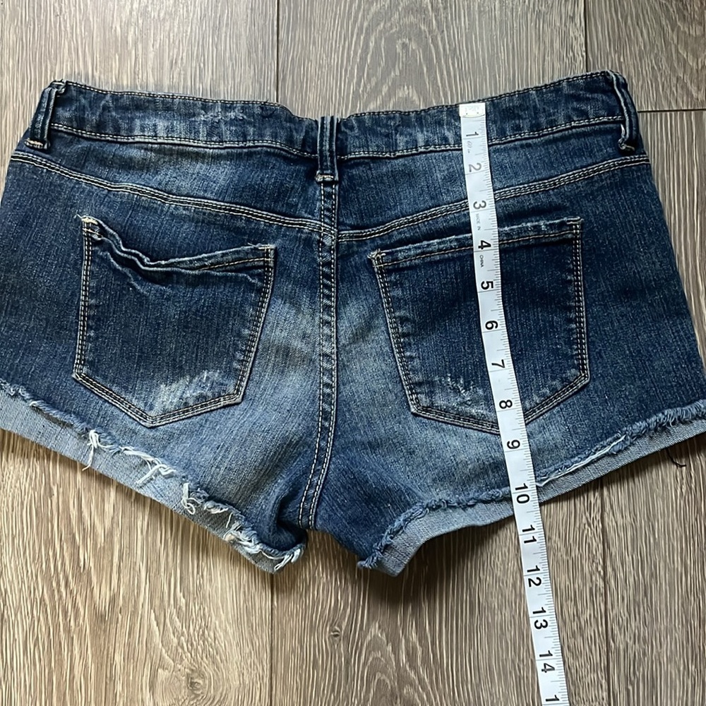 Celebrity Pink denim shorts size 7 - Picture 8 of 8